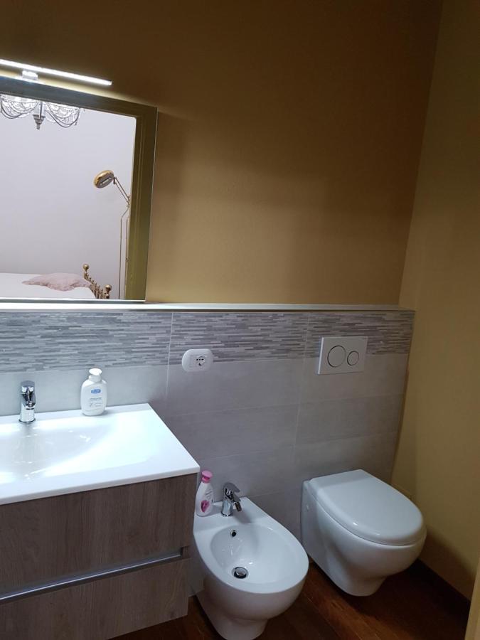 Camera Singola con Bagno Privato